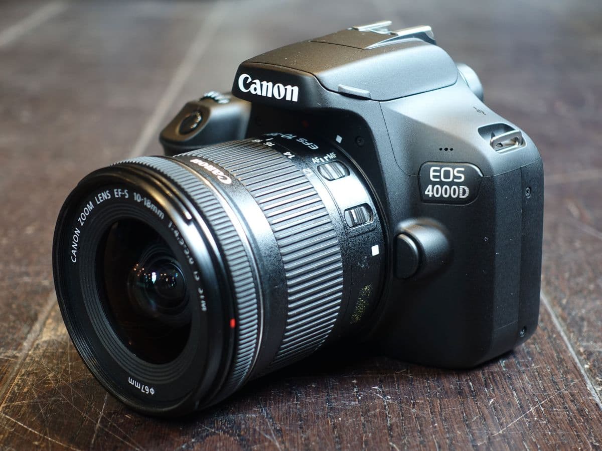 Canon Eos4000D